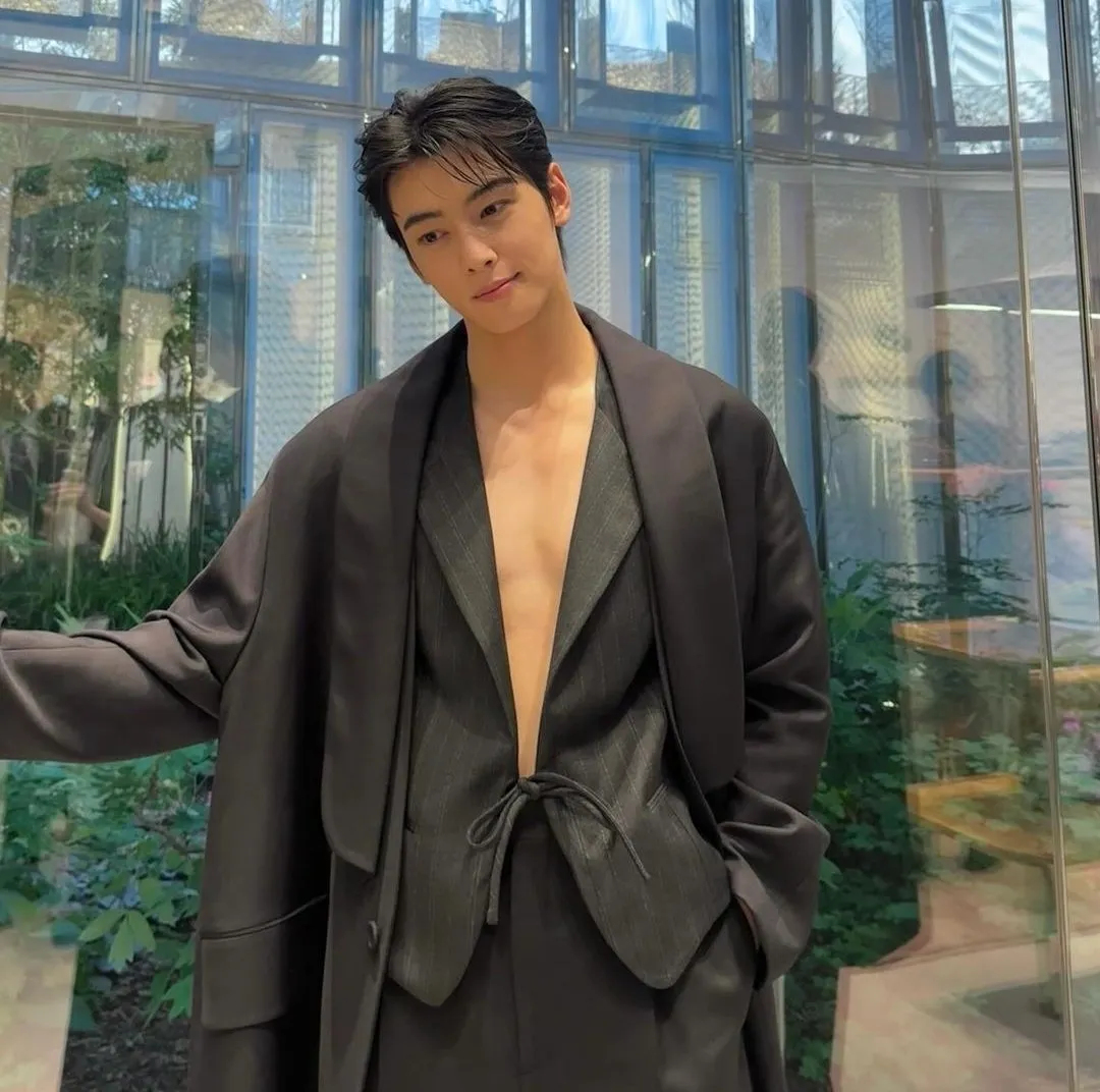 KPOP年度最帅面孔:车银优仅排第六,他已连续两年夺冠!