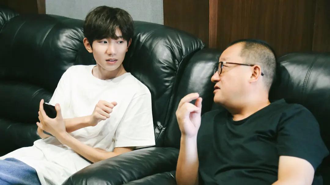 电影圈最严厉新规发布，好日子走到头，两位大导演恐遭封杀