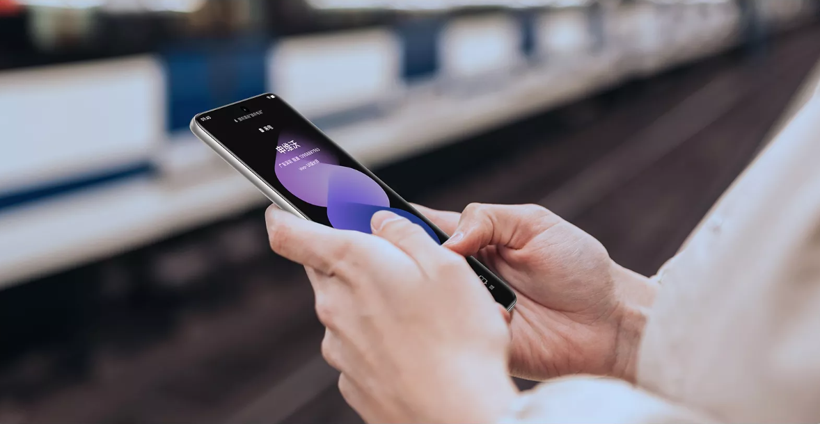 不开玩笑!外卖员、闪送员选这款手机挺合适:关键续航很猛!