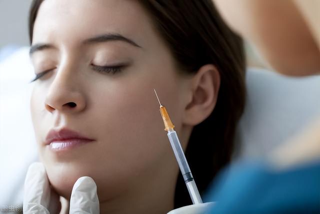 1g足以毒死200万人!食物中的致命毒素,爱美女性却冒险注射