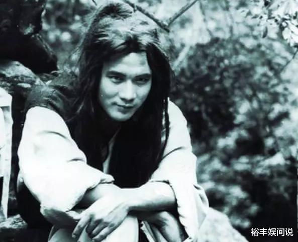 突发！73岁徐少强因食道癌去世，三婚娶小30岁娇妻一生潇洒