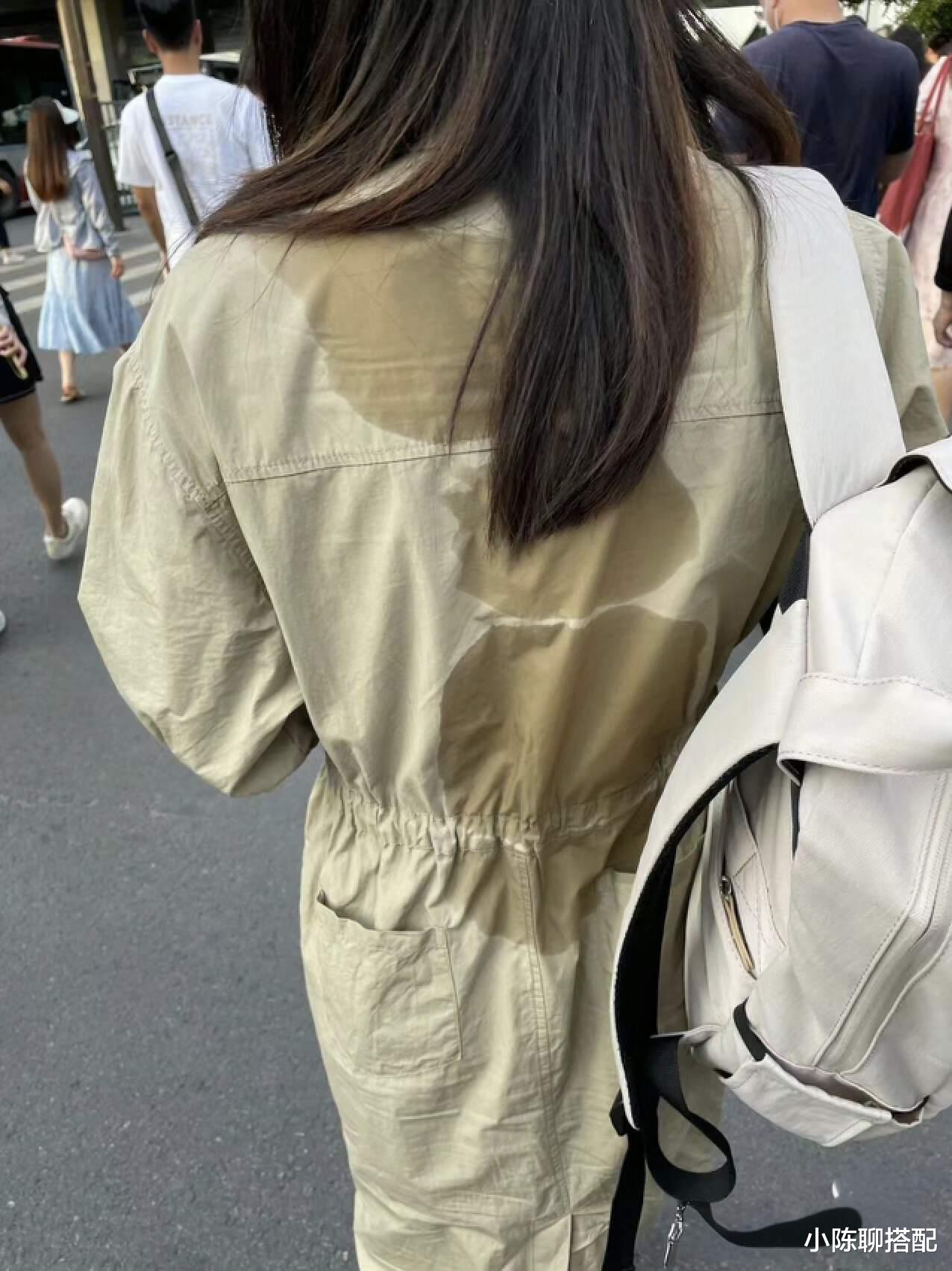 为什么我劝中年女人：夏天多扎发、少戴帽？看完以下几组对比就懂