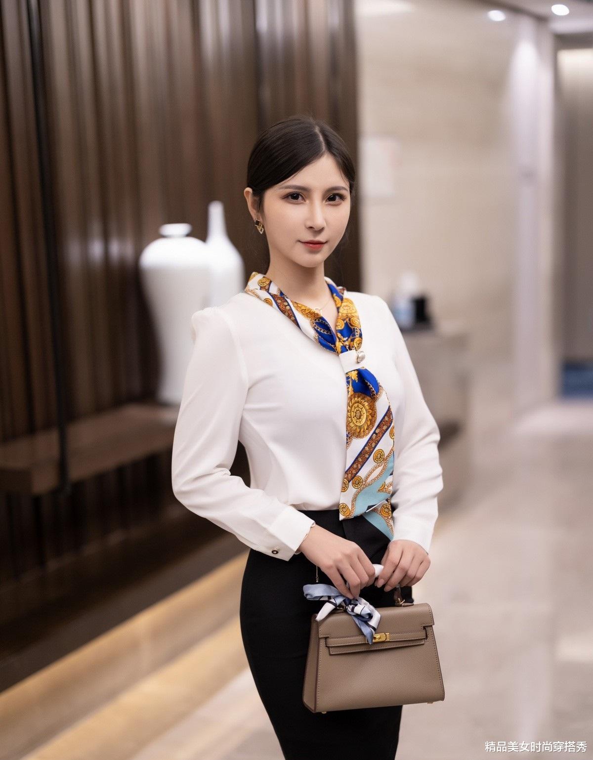 职场新气象:时尚舒适的白衬衫搭配黑色半身裙