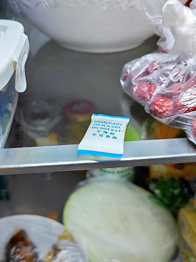 零食袋中的干燥剂,千万不要扔,用好了才明白原来这么“值钱”!