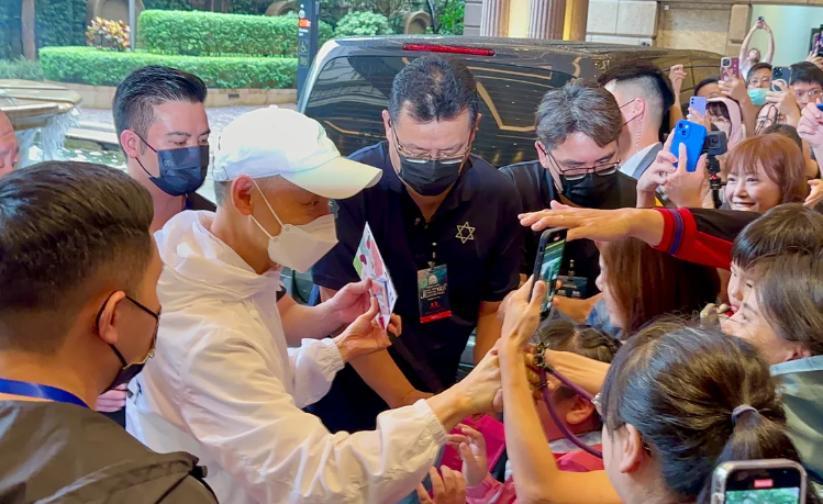 62岁张学友二度因病取消演唱会，本人发声道歉：我确诊RSV