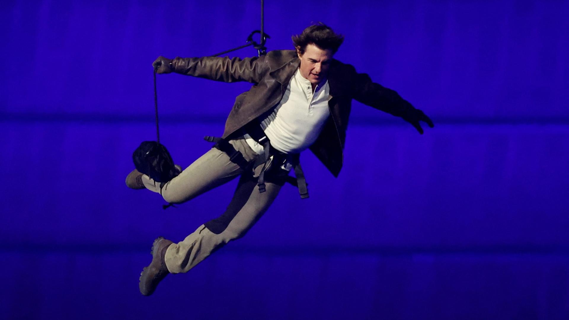 孙颖莎登台与汤姆·克鲁斯耍酷，闭幕式中美符号各代表了什么？