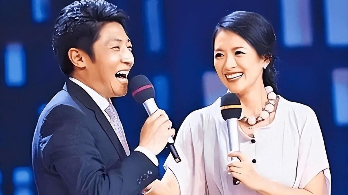 她和撒贝宁同居4年，却扭头爱上富二代，现“沦落”到当网红！