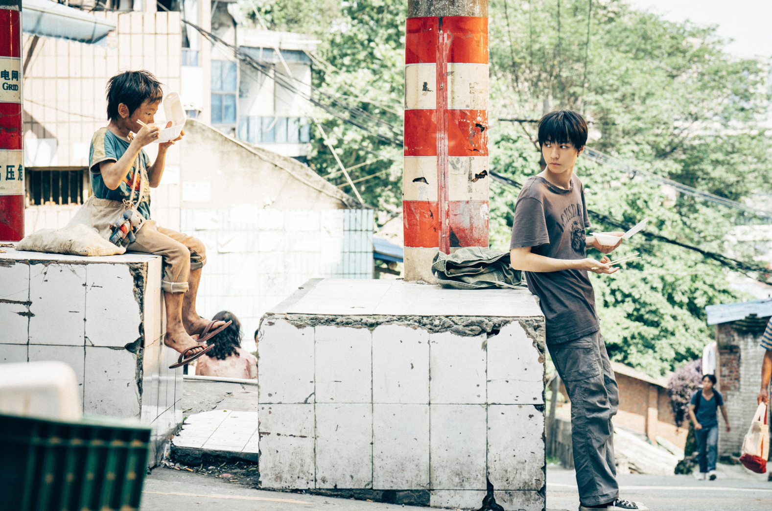 9小时票房仅13万，向佐新片票房受挫，成本超1亿，回本无望?