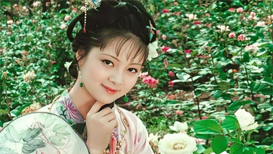 “薛宝钗”张莉身价过亿：58岁依旧未婚，无儿无女难逃红楼一梦