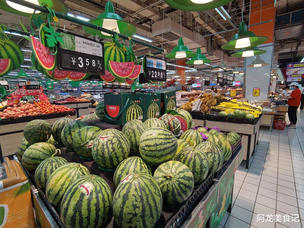 明日四月初一，不管有钱没钱，都别忘了4要吃3不准，为四月开个好头