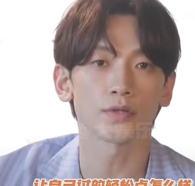 这一次,过气舞王的“残酷现实”,在41岁Rain身上展现得淋漓尽致