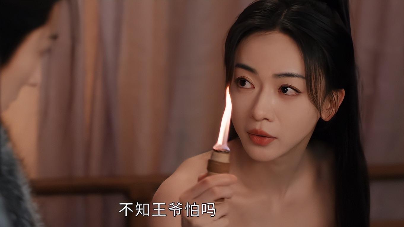 看完2集《春花焰》，我想说：这才是女性复仇爽剧该有的样子