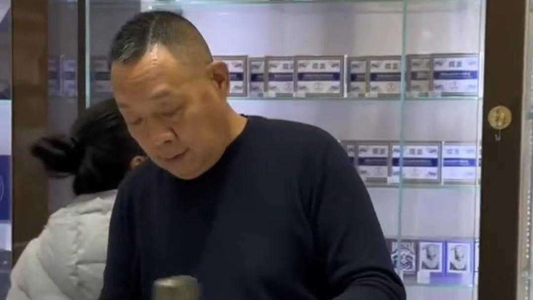 年薪最高15万，胖东来招聘火了，学历要求也不低，操作工都要本科