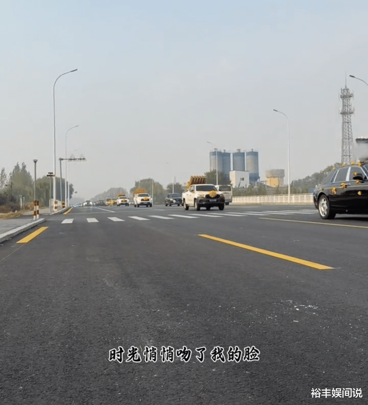 太壕了！网红“廷gg”为爷爷办葬礼，现场68辆豪车，意外牵扯天佑