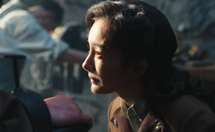 《哈尔滨一九四四》:顶着“芭比娃娃脸”却要演女特工,是谁的审美出了问题?