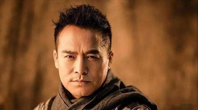 央视谍战剧《替身》上线,看完预告后我想说:央视这次又押对了宝