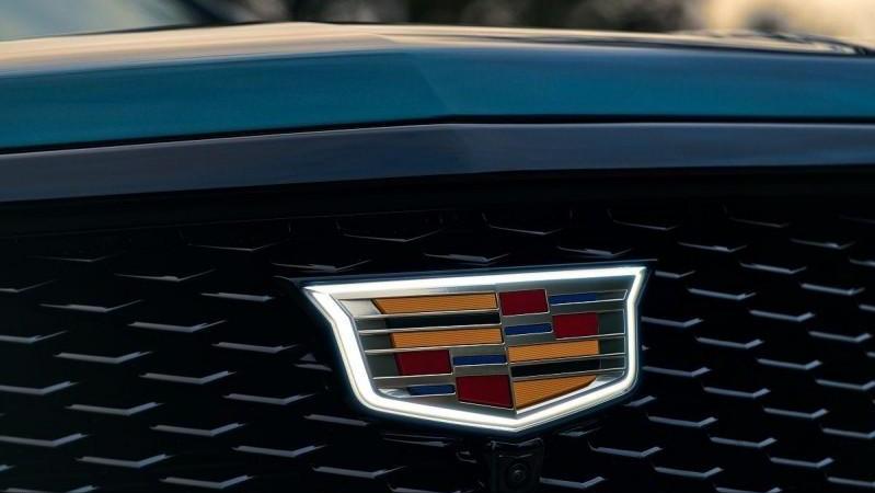 标配55英寸大屏，2025款凯迪拉克Escalade北美亮相