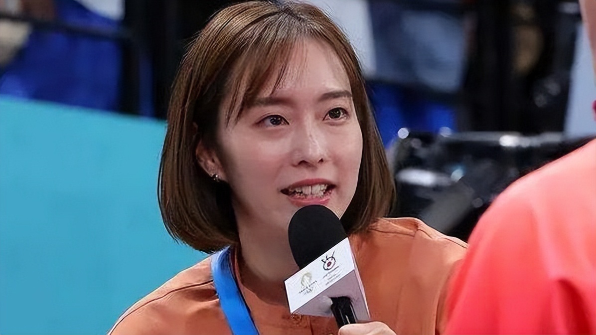 石川佳纯母亲的心声:十年单身,心底的崇拜与执着