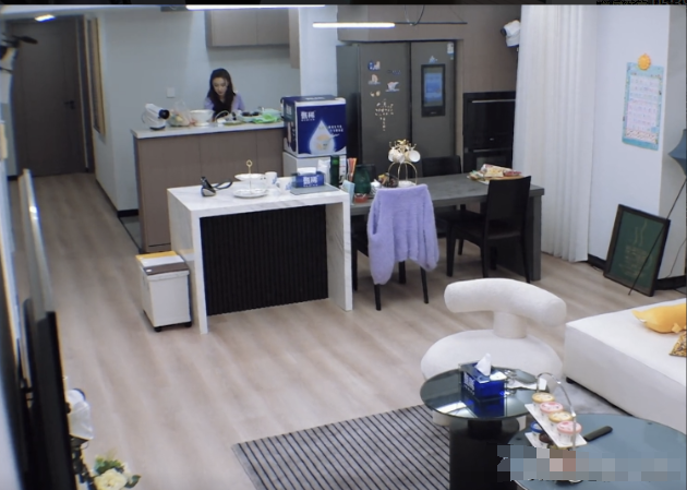 刘畊宏在苏州买一平1.5万的别墅,孩子在镇上读书,叹:比上海好