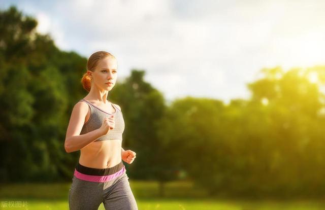 空腹跑步：快速减脂还是健康杀手？