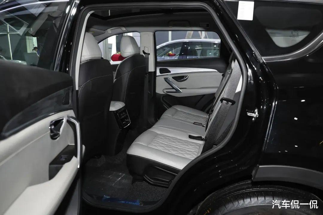 奇瑞放大招！8万多起中型SUV，1.5T强动力超划算