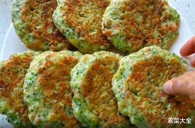 半碗面粉，一个西兰花，10分钟快速做早餐饼，让孩子爱上吃西兰花