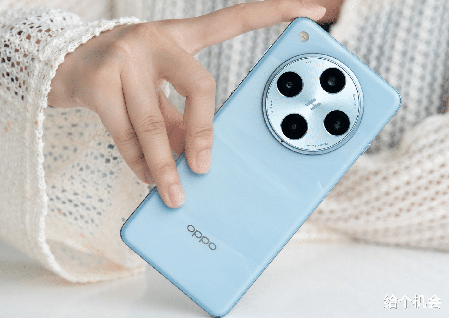 为什么有些人的手机能用五年还不换新？原因很真实，看完就明白