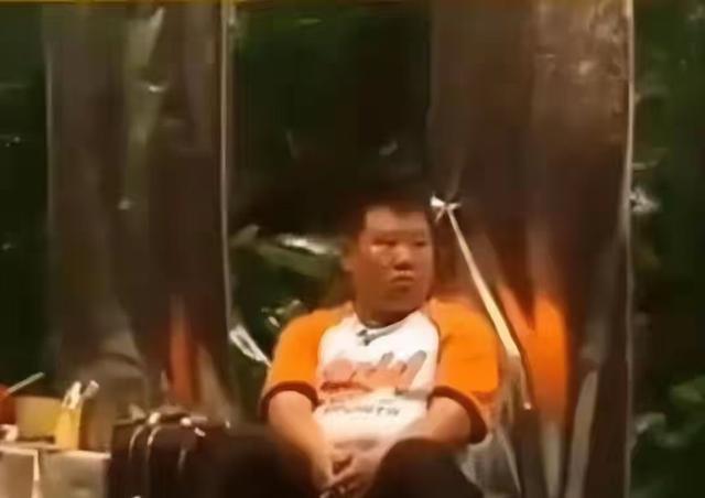 乱套了,风波再升级!杨议炮轰郭德纲,王慧被波及不堪往事被曝