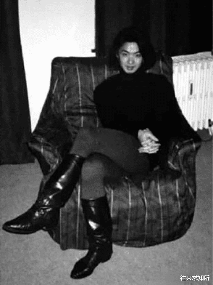 金星第一任妻子貌美如花，离婚时还身怀六甲，如今怎样了