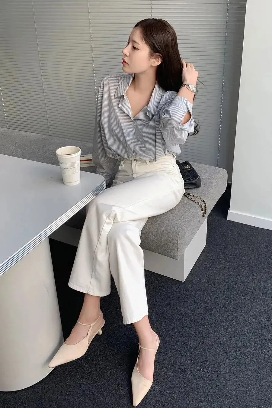 30岁以后的女性过夏，最建议穿这条“裤子”