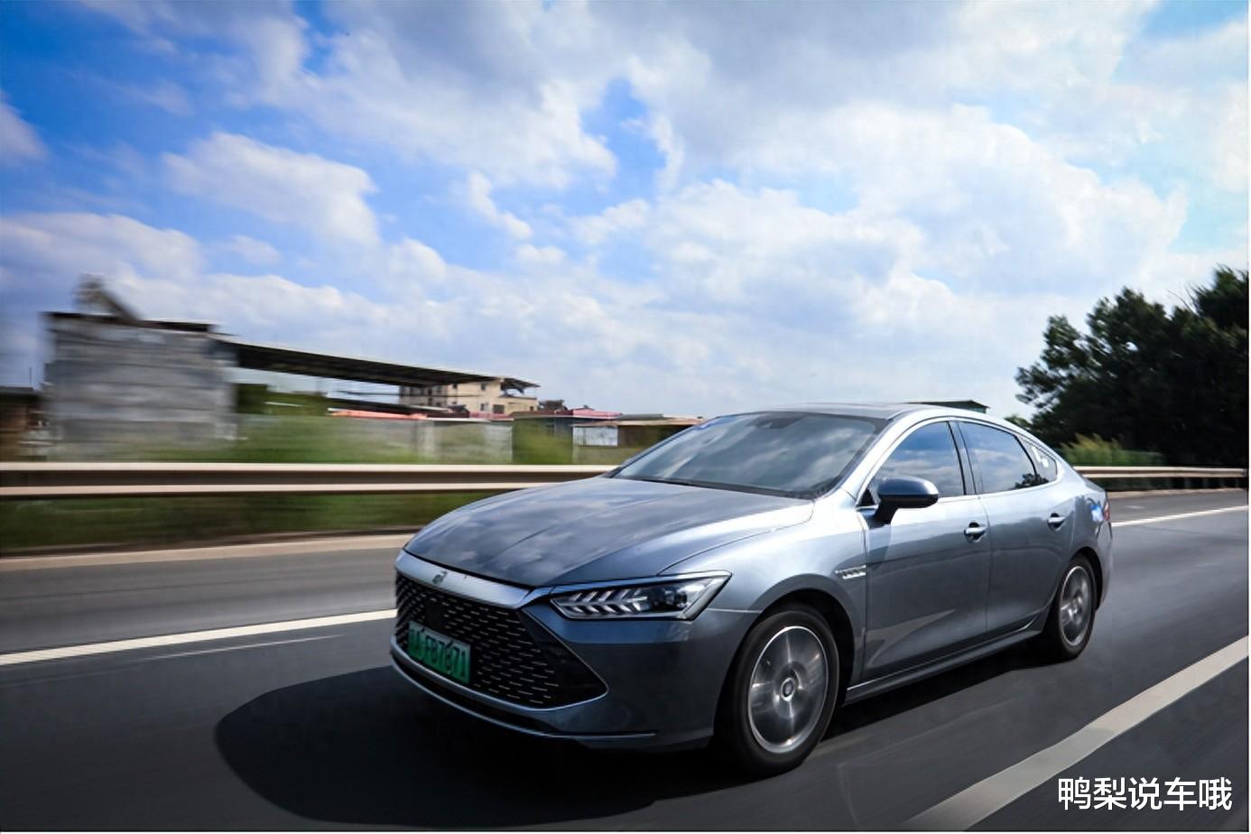 落地价13万元左右，最值得买的3款汽车，耐用省油，养车成本低
