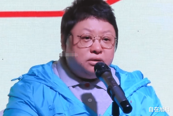 被举报“假慈善”的韩红，把林心如维护多年的体面，撕了个粉碎！