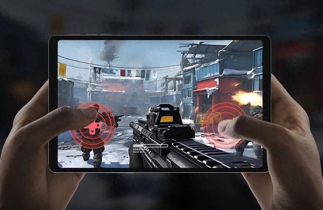 7300mAh，剛公布的這小屏新機(jī)，絕對是來搗亂的