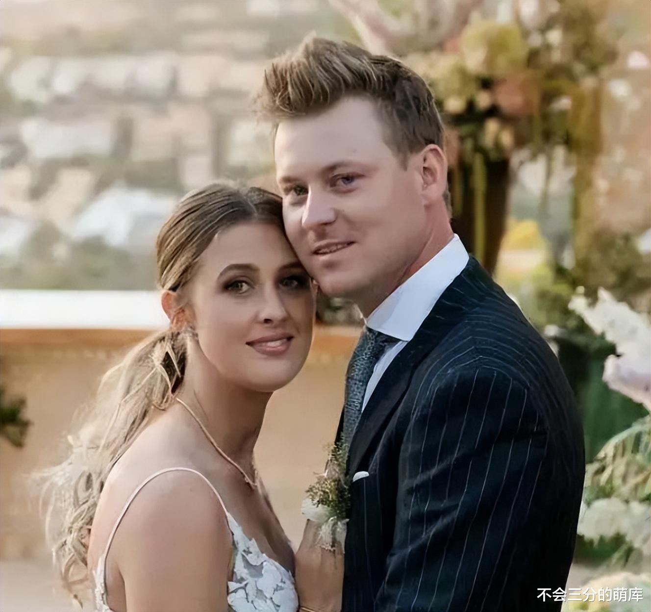 公开亮相!舒马赫正式出席,首次公开露面只为长女婚礼