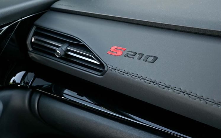 斯巴鲁WRX STI S210正式发布：2.4L水平对卧引擎，马力296匹！