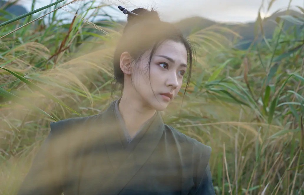 27岁丁笑滢太惊艳,新剧里风情万种,五官神似“年轻版张柏芝”