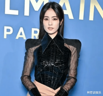 刘亦菲的肉肉腿,周冬雨的腰,宋茜的背,这一次,内娱女明星赢了