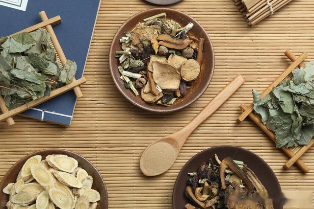 年少不知精贵，到老看了会流泪，三个方法~填精固精，时间长