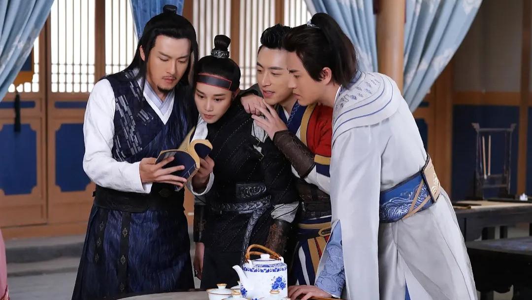 《欢乐英雄》的播出告诉观众：有些剧被压多年，真的不冤！