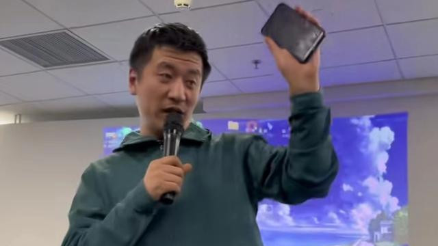 清明节放假5天，张雪峰老师又让网友抓狂：保洁的岗位留给我