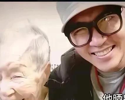 曲线出尔反尔,汪小菲陷入尴尬境地,春节在即,兰姐留德给儿孙!