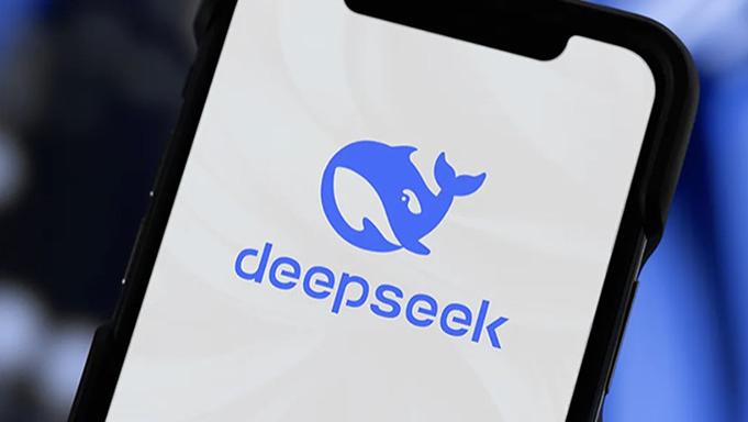DeepSeek又又开源了，这次拉爆GPU通信！