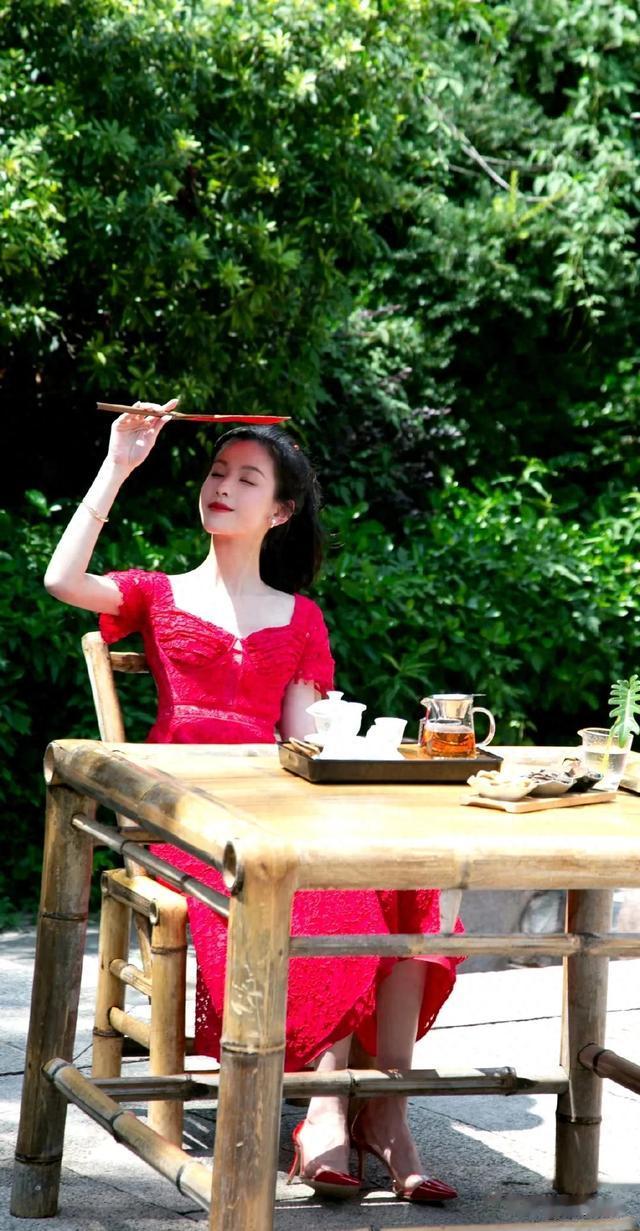 陈都灵:清新灵动的演艺之路