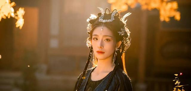 10月7日追剧／定档日历 更新16部热剧 3部收官 2部定档 人民警察开播