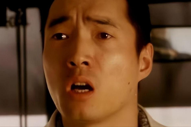 机修工平民影帝李易祥,和女星曾黎分手,转身娶韩国美女为妻