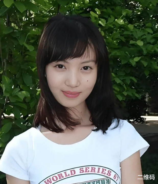 金晨整容传闻引热议:从清纯偶像到尖鼻女神,这波操作值吗?