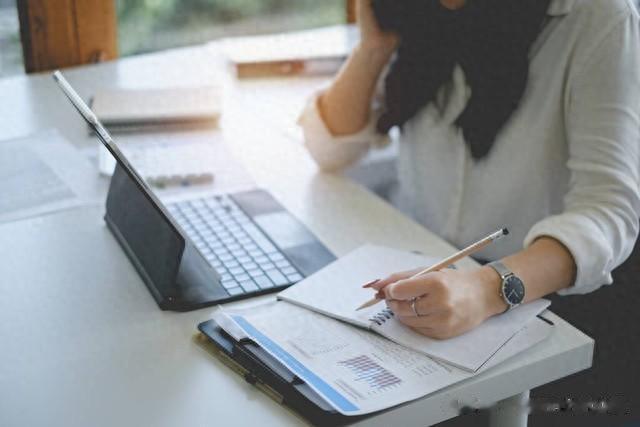 今年找工作到底有多难？看完网友们的分享，真是既心酸又真实