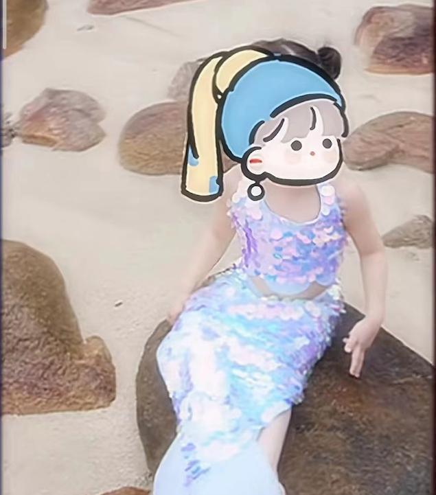 林峯夫妇带女儿冲浪，张馨月穿比基尼好惊艳，零赘肉曲线美翻了