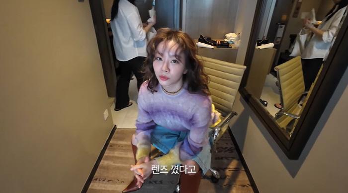 惠利道歉当天,公开在泰国旅行视频,透露要好好吃饭,努力工作