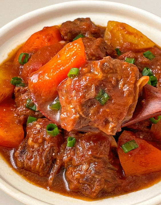 入秋了，提醒中老年人：别心疼花钱，多吃4种肉，舒服健康过秋